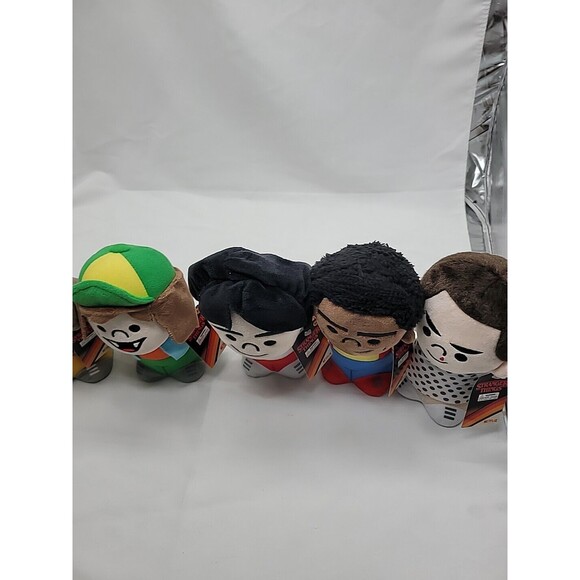 Lot Of 5 Stranger Things Mini Plush Set Eleven Dustin Lucas Mike Will 2023 New - Picture 8 of 16